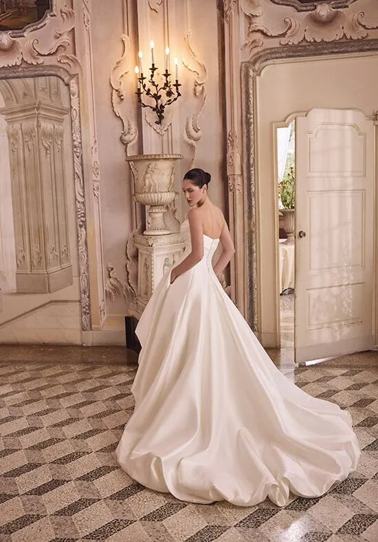 Elegant Ball Gown Strapless Ruffled Back Train Wedding Dresses