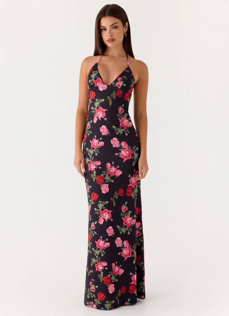 Black Strapless Ruched Waist Flowy Maxi Prom Dress For Elegant Formal Events