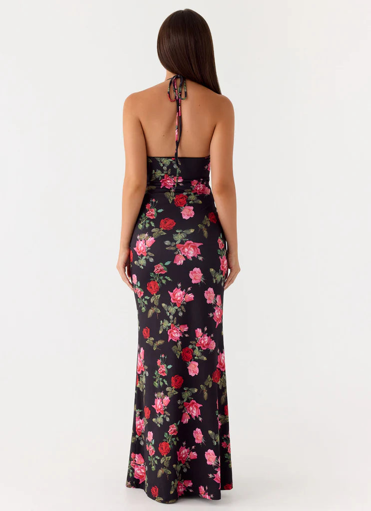 Black Strapless Ruched Waist Flowy Maxi Prom Dress For Elegant Formal Events