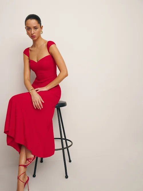Burgundy Sweetheart Neck Cap Sleeve Fitted Prom Dress