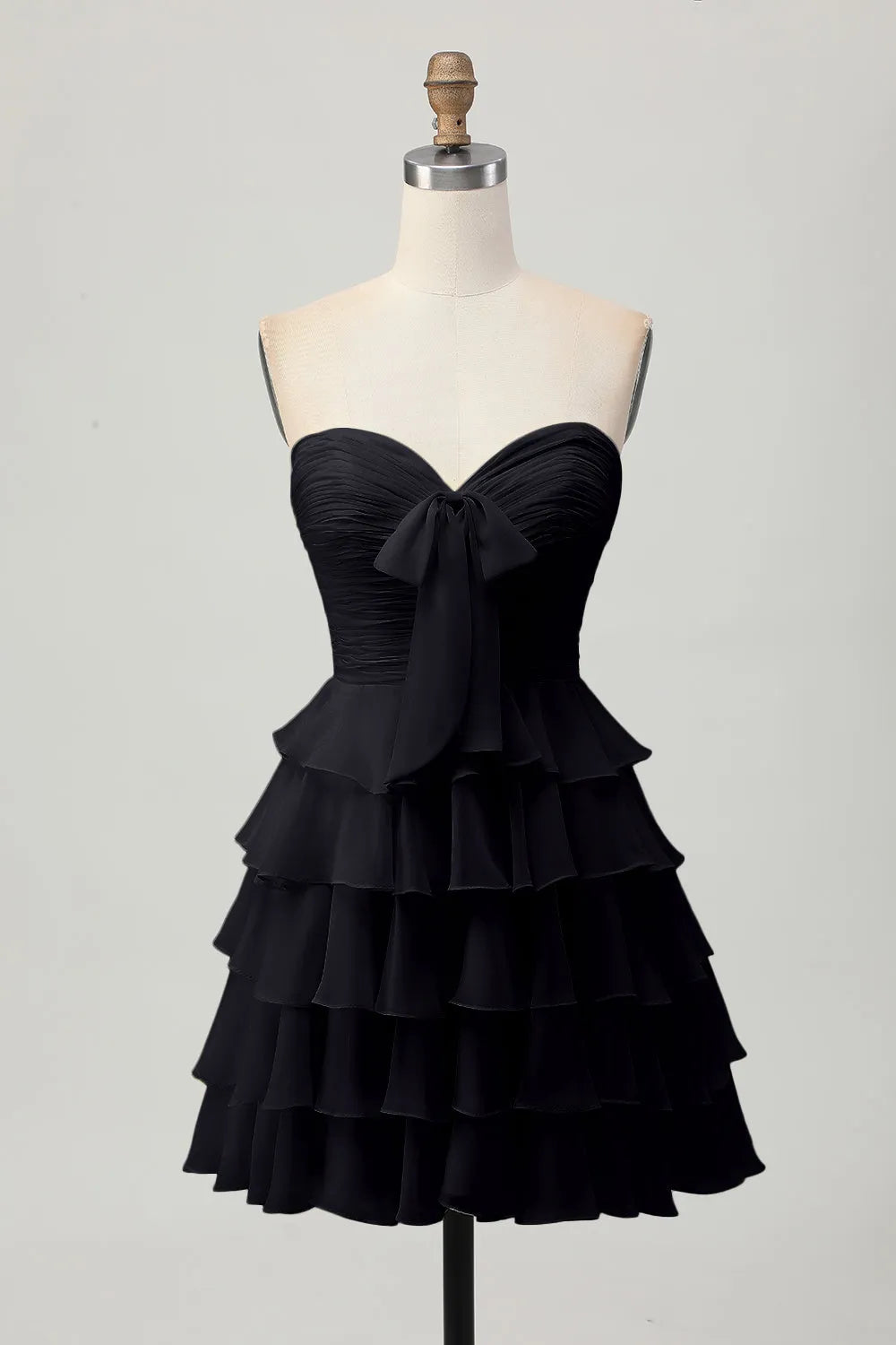 Charming Ballgown Sweetheart Strapless Zip Back Short Homecoming Dresses