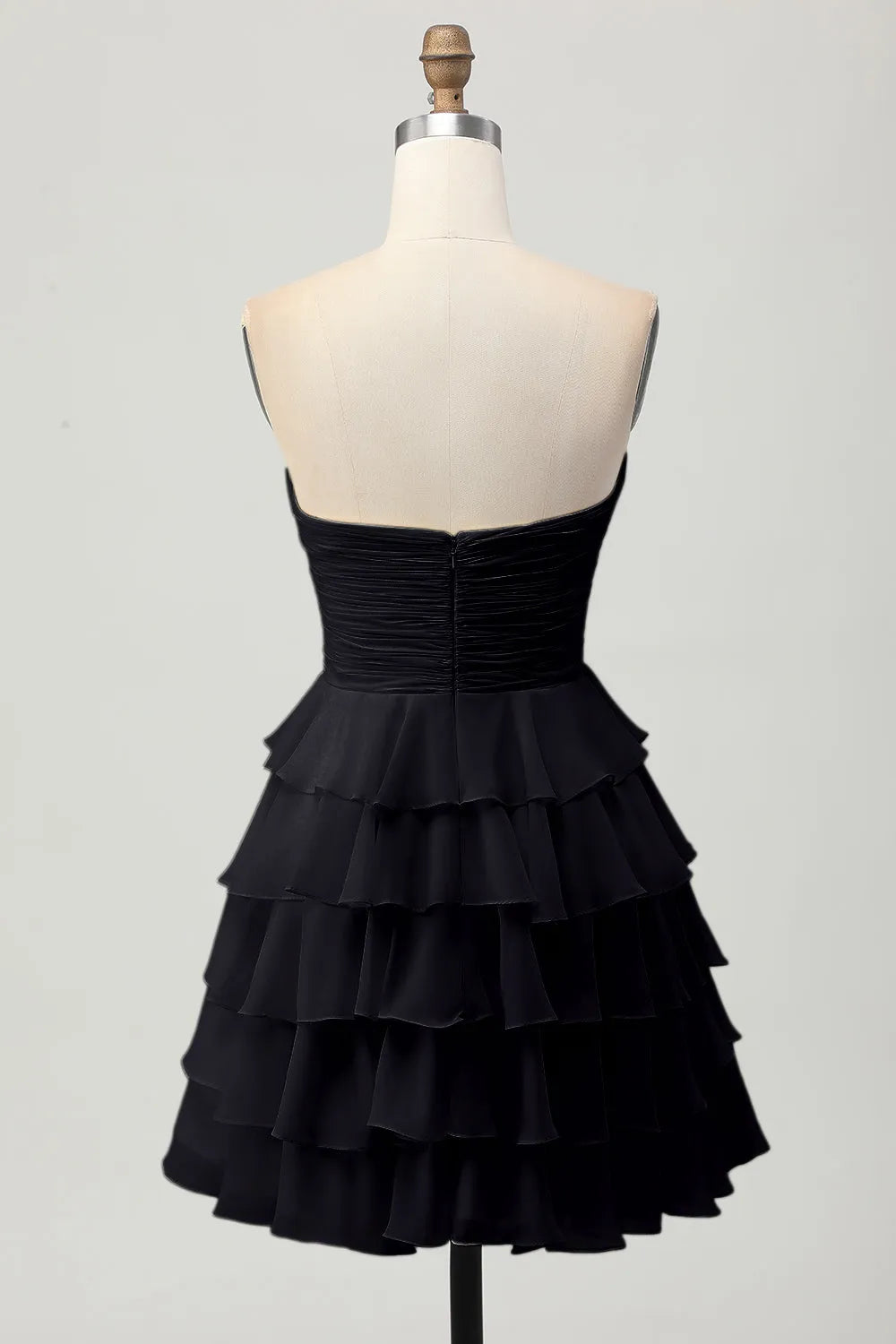 Charming Ballgown Sweetheart Strapless Zip Back Short Homecoming Dresses
