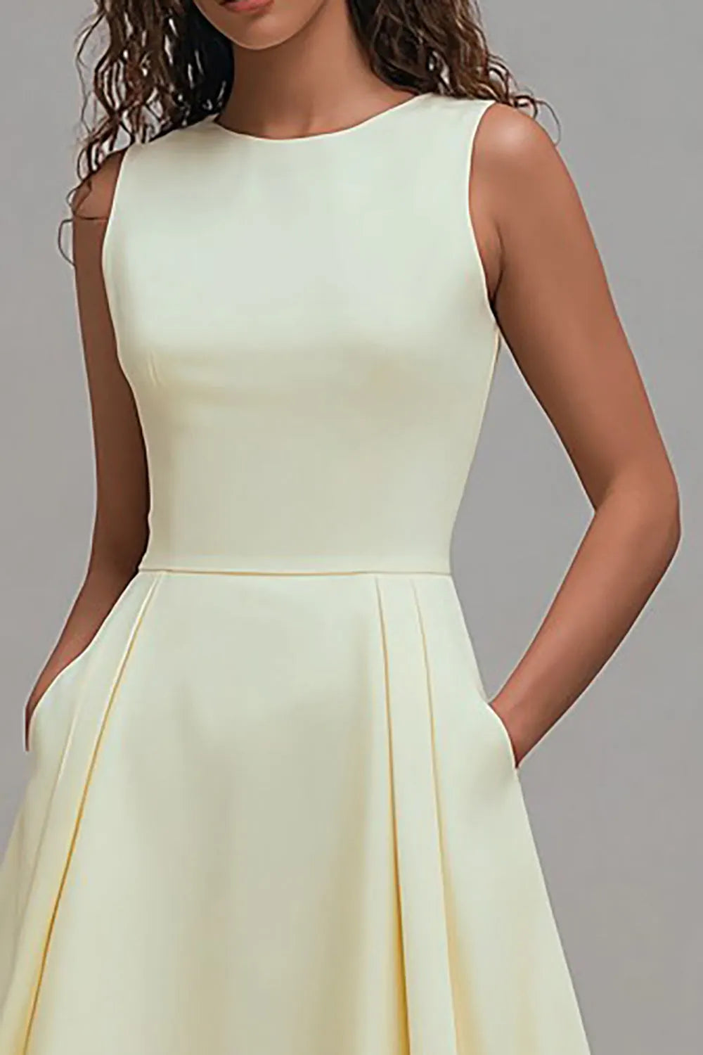 Charming Fit-and-Flare Crew-Neck Sleeveless Floor-Length Prom Dress