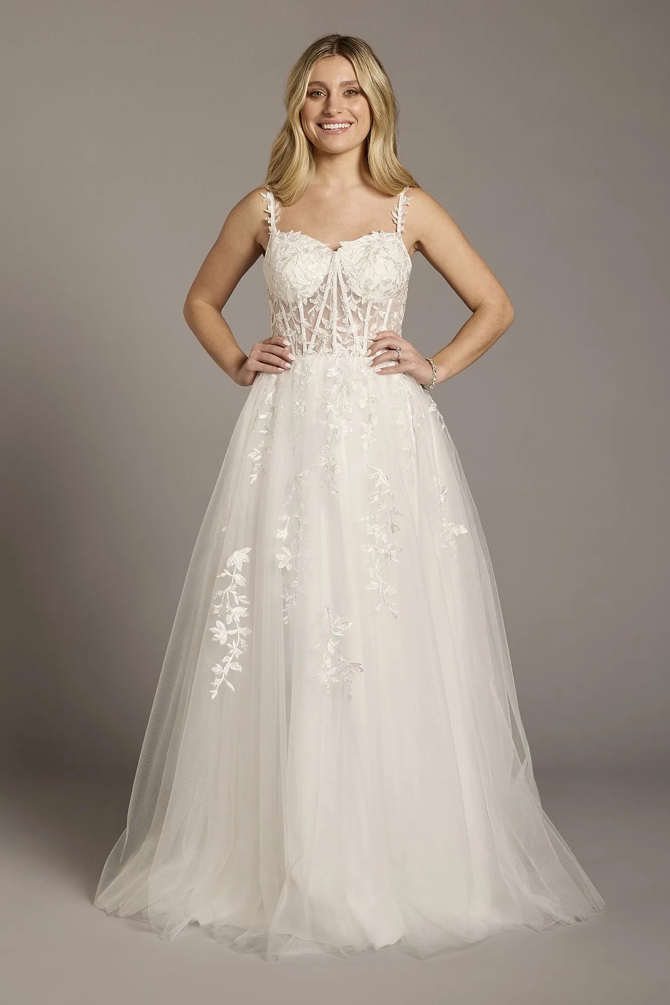 Chic A-Line Spaghetti Strap Sleeveless Lace Back Floor-Length Wedding Dresses