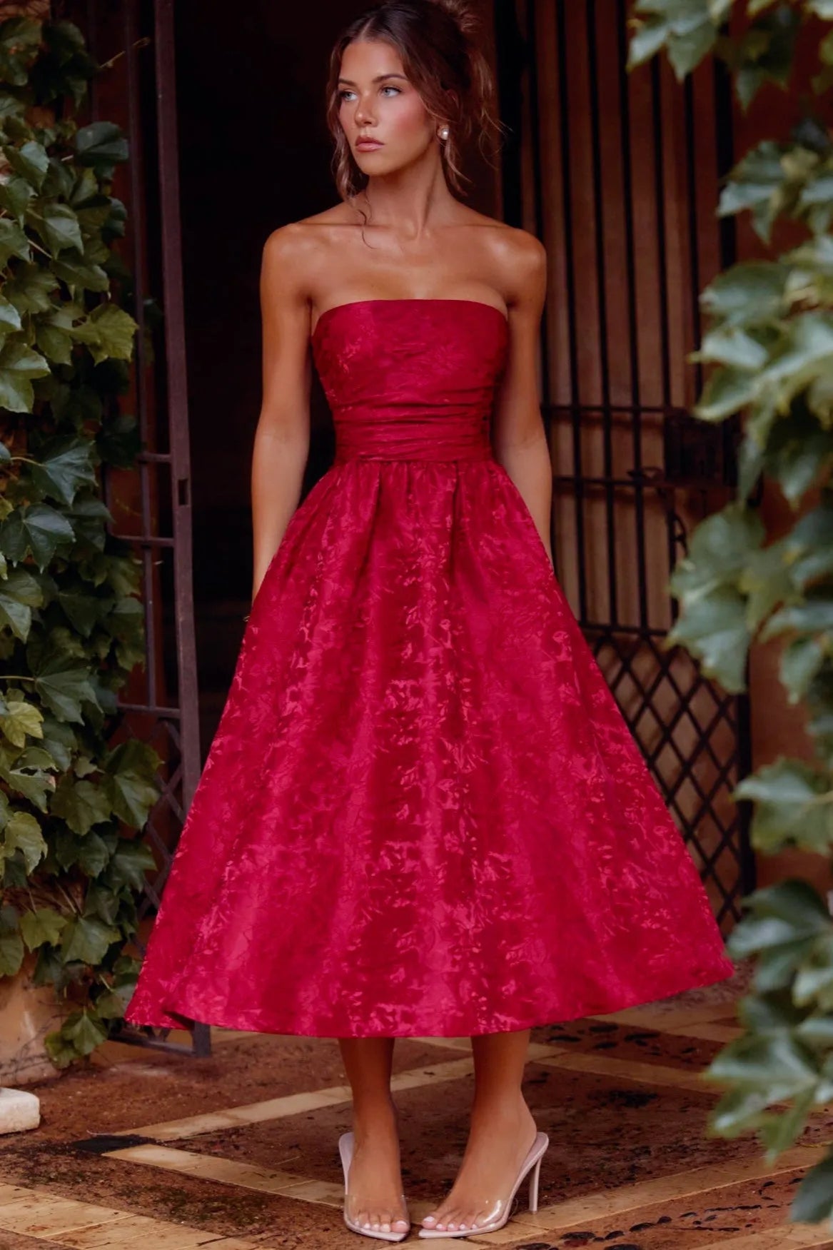 Chic A-Line Strapless Sleeveless Lace-Up Back Midi-Length Formal Party Dresses