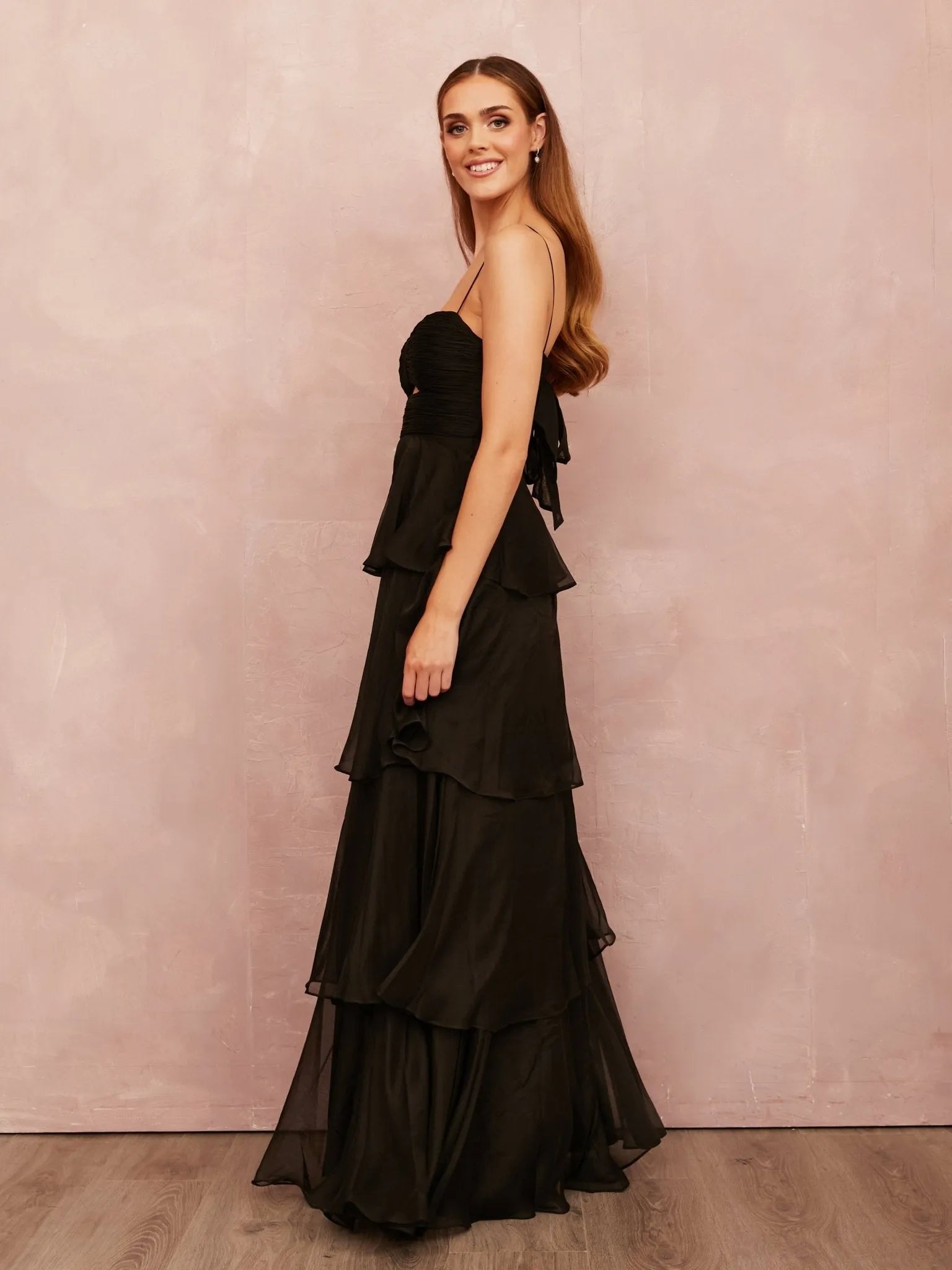 Chic A-Line Sweetheart Spaghetti-Strap Bow-Back Floor-Length Prom Dress