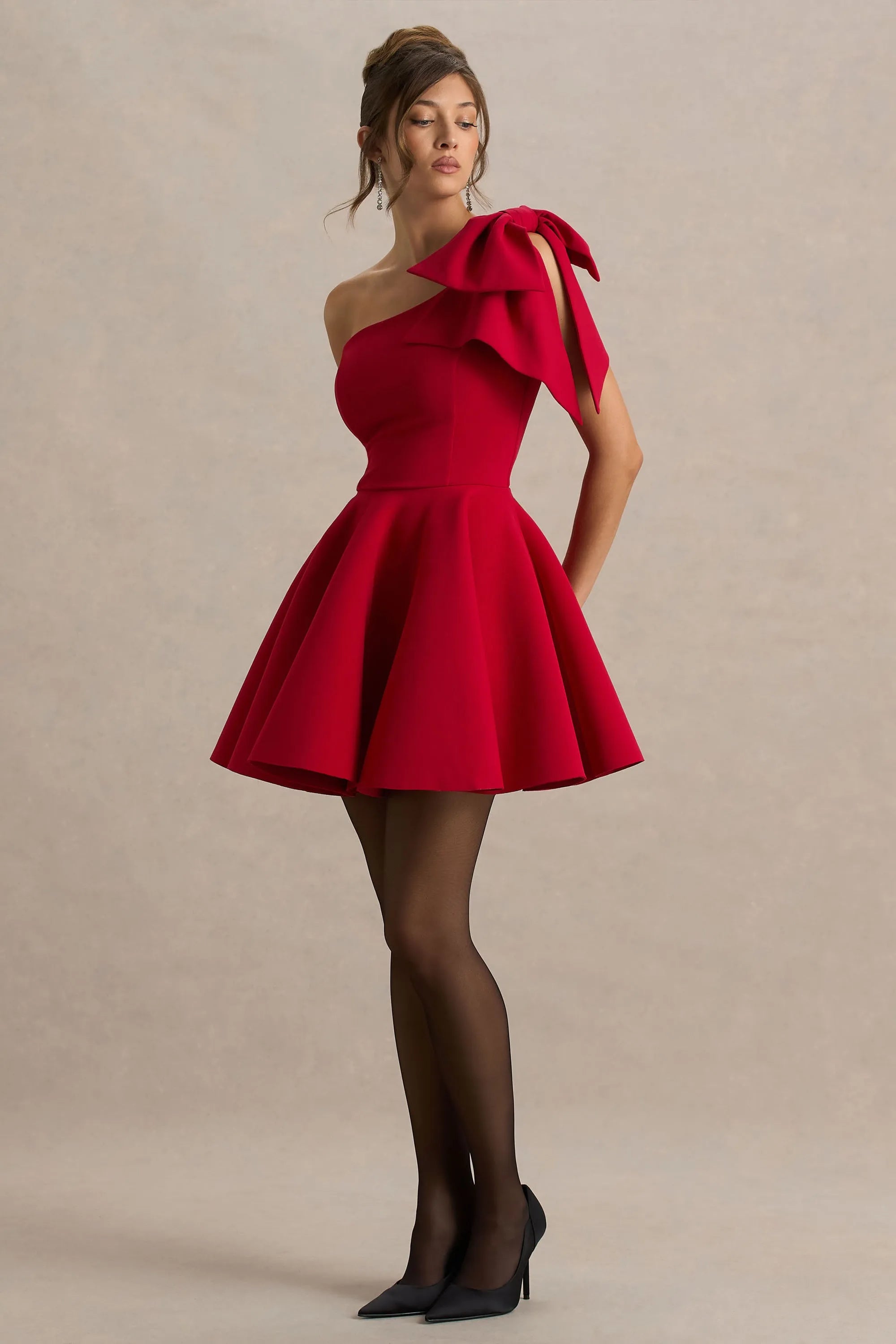 Chic Ballgown One-Shoulder Bow Sleeve Zipper Back Mini-Length Homecoming Dresses