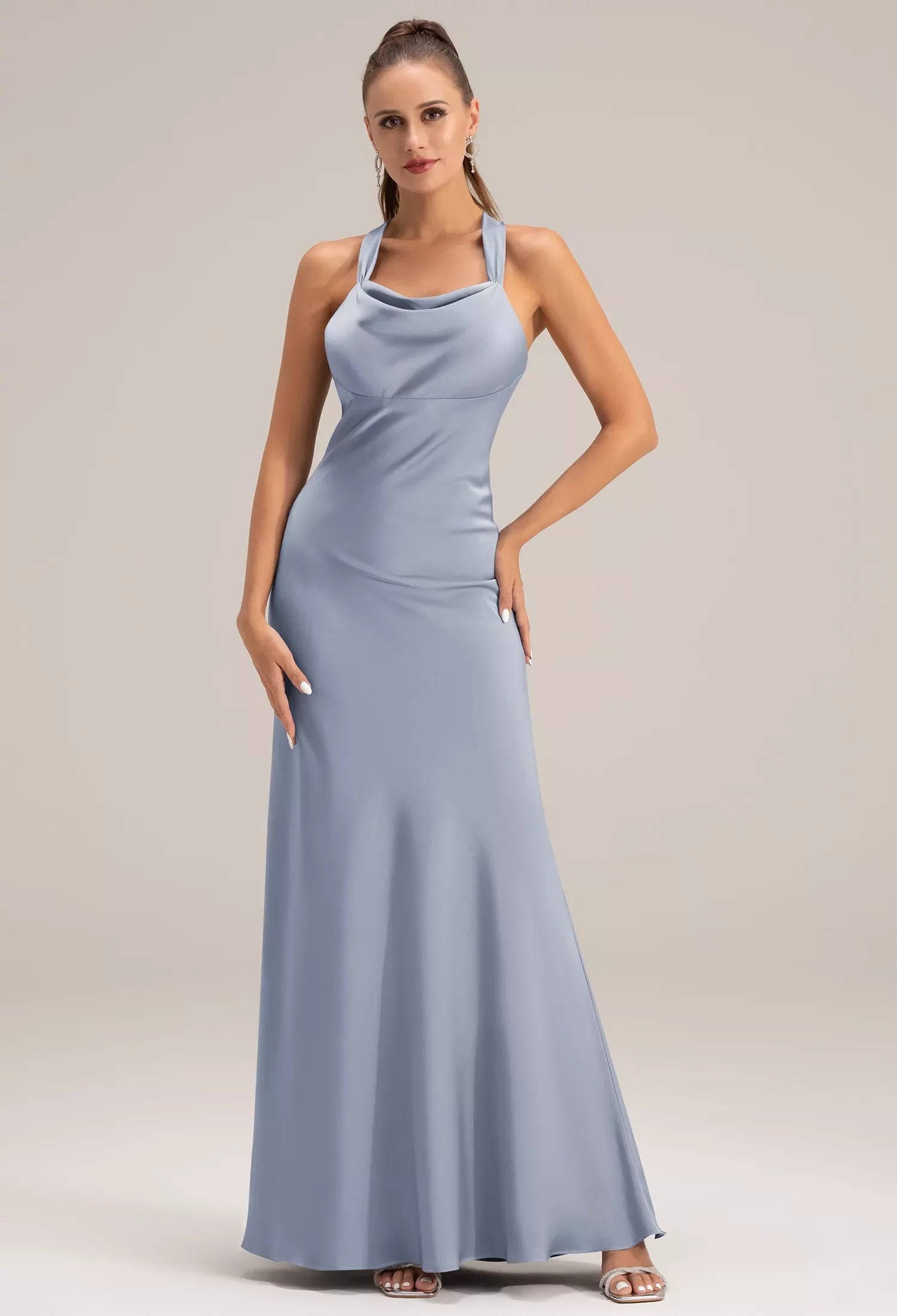 Chic Dusty Blue Sheath Halter Neck Sleeveless Twist-Back Floor-Length Evening Dresses