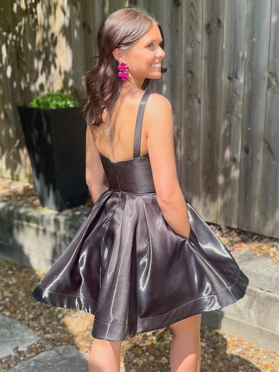 Chic Fit-and-Flare Sweetheart Neck One-Shoulder Solid Back Mini Homecoming Dresses