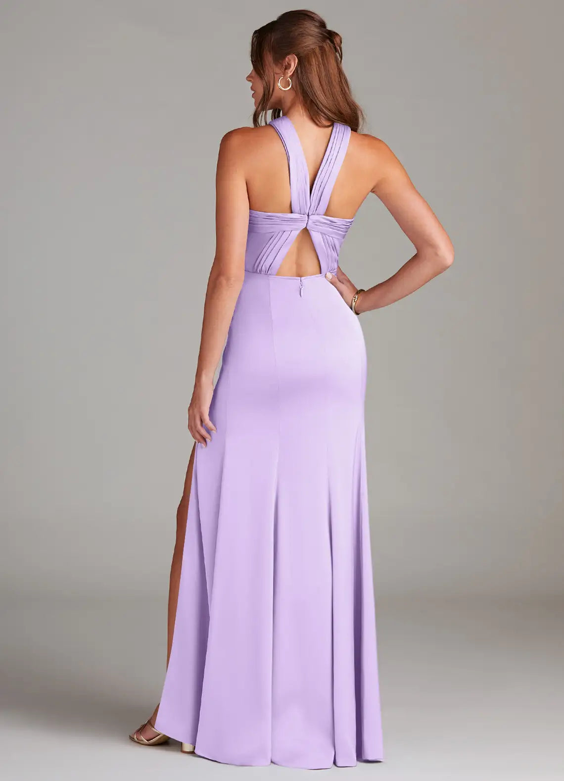 Chic Mermaid Halter Criss-Cross Sleeveless Open-Back Floor-Length Bridesmaid Dresses
