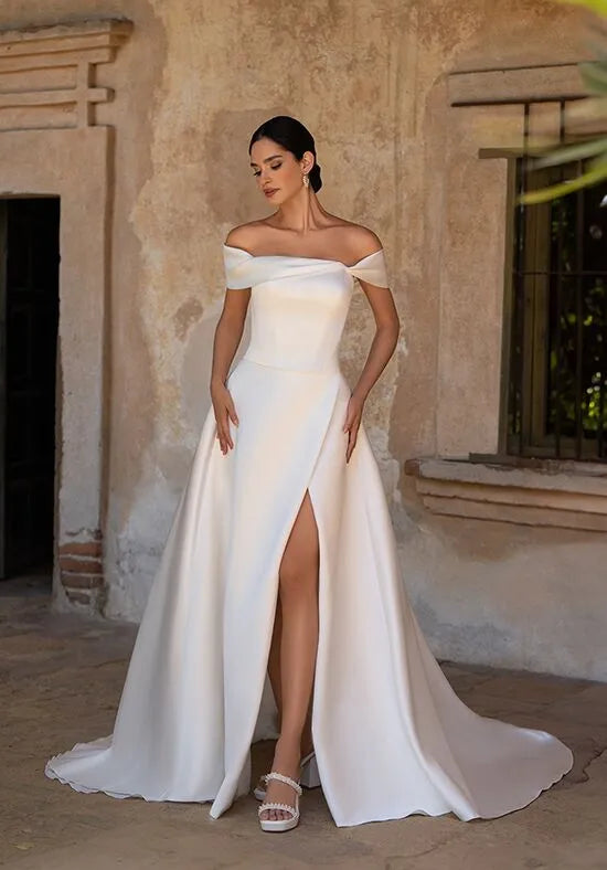 Chic Mermaid Off-The-Shoulder Puff Sleeve Back Train Wedding Dresses