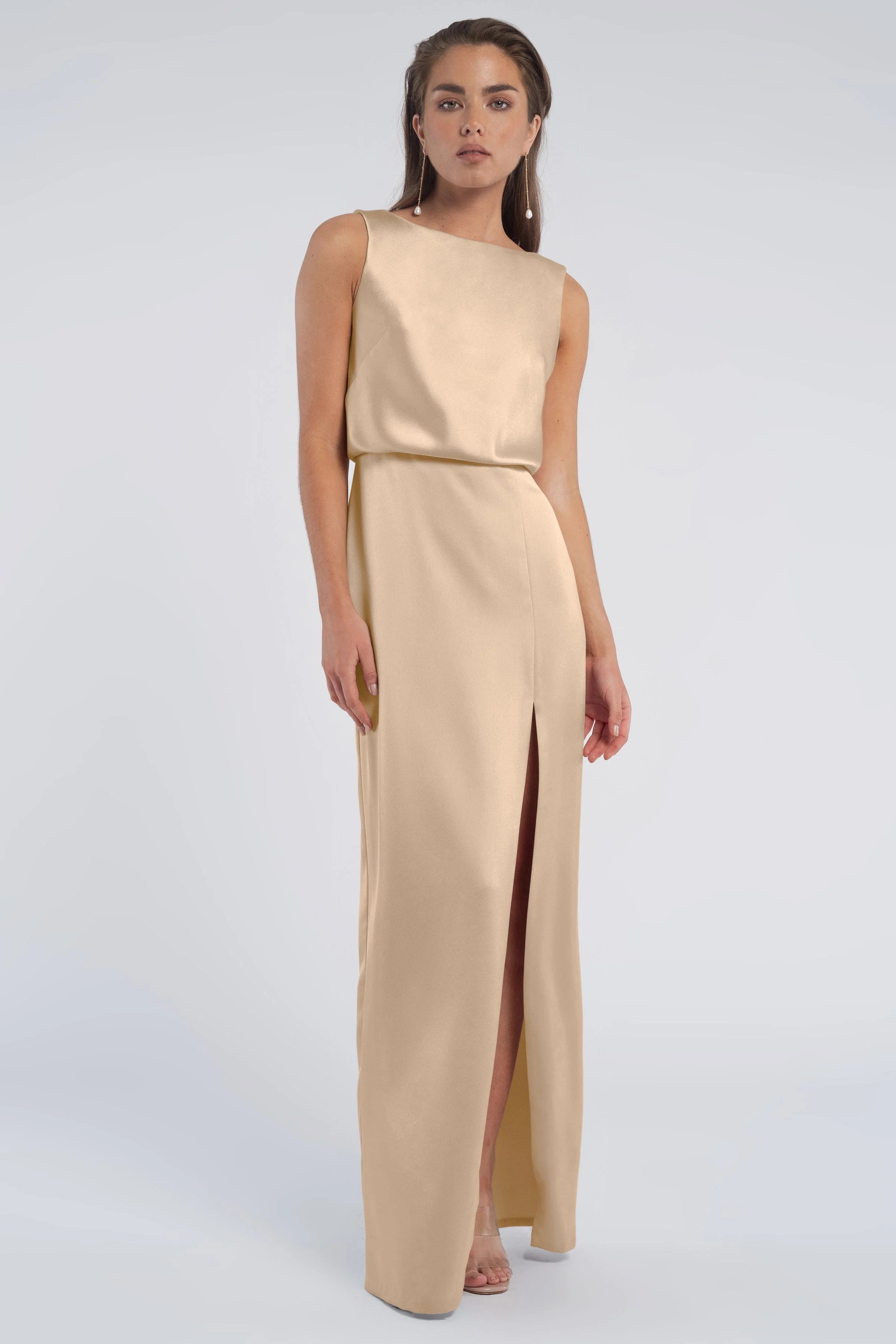 Chic Sheath Boat Neck Sleeveless Open Back Floor-Length Bridesmaid Dresses