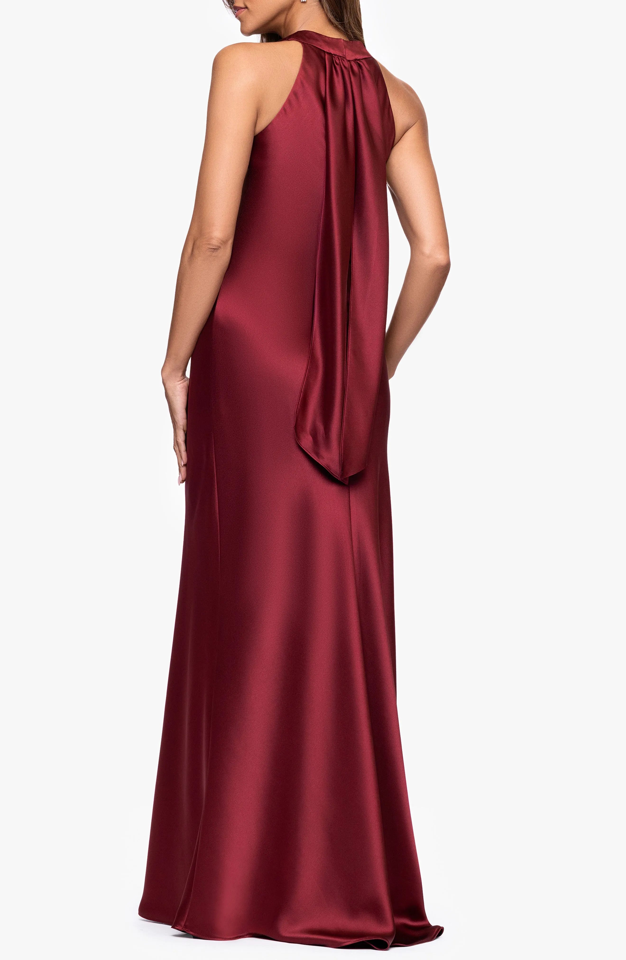Chic Sheath Cross Halter Neck Sleeveless Floor-Length Evening Dresses