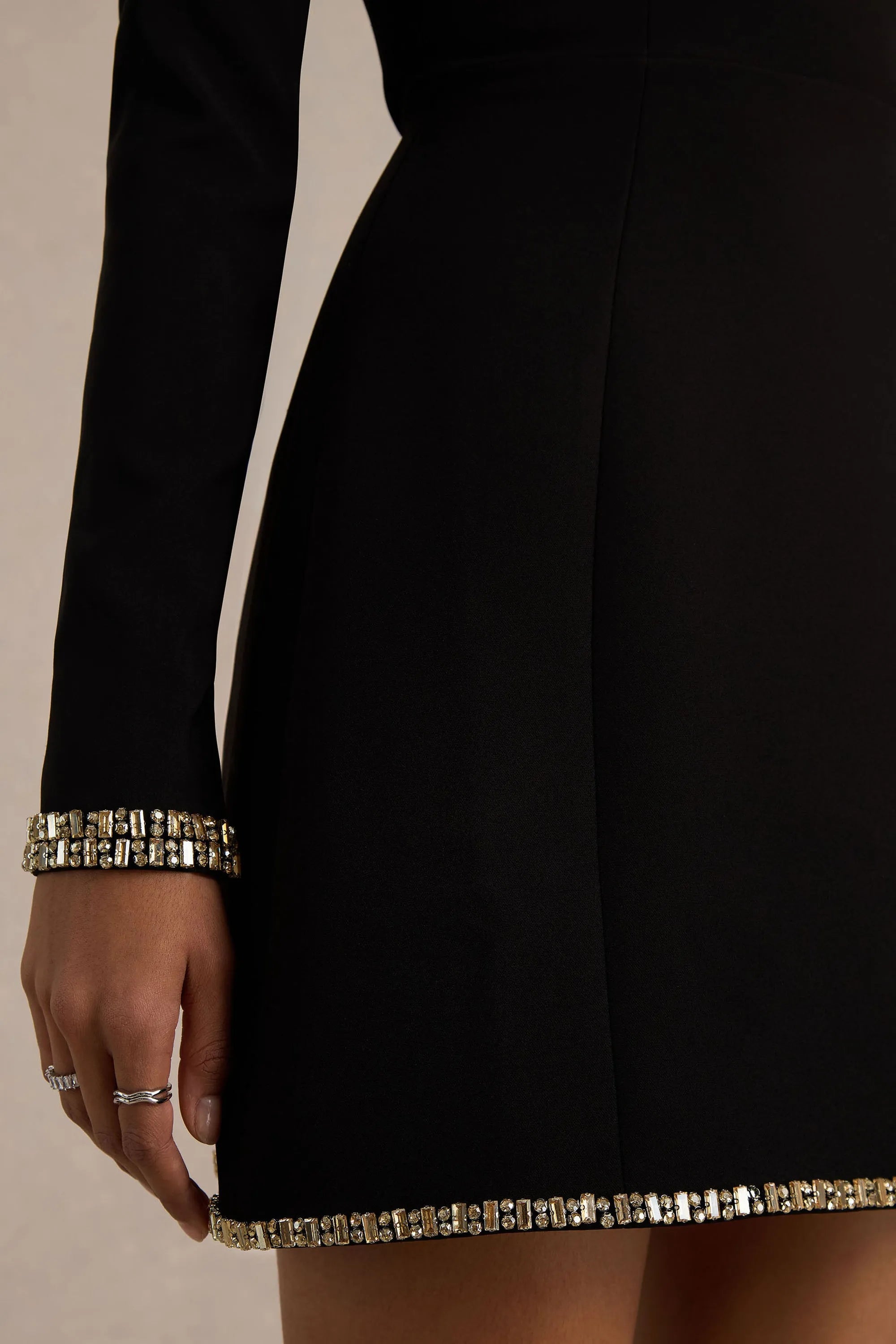 Chic Sheath Square Neck Long Sleeve Trimmed Back Zipper Mini Homecoming Dresses