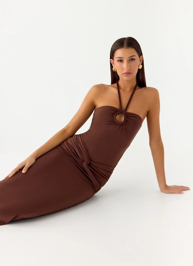 Chocolate Brown Halter Neck Ruched Tie Maxi Prom Dress For Elegant Formal Evenings