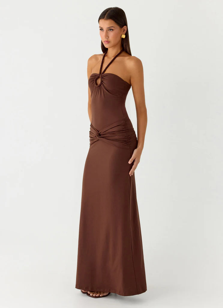 Chocolate Brown Halter Neck Ruched Tie Maxi Prom Dress For Elegant Formal Evenings