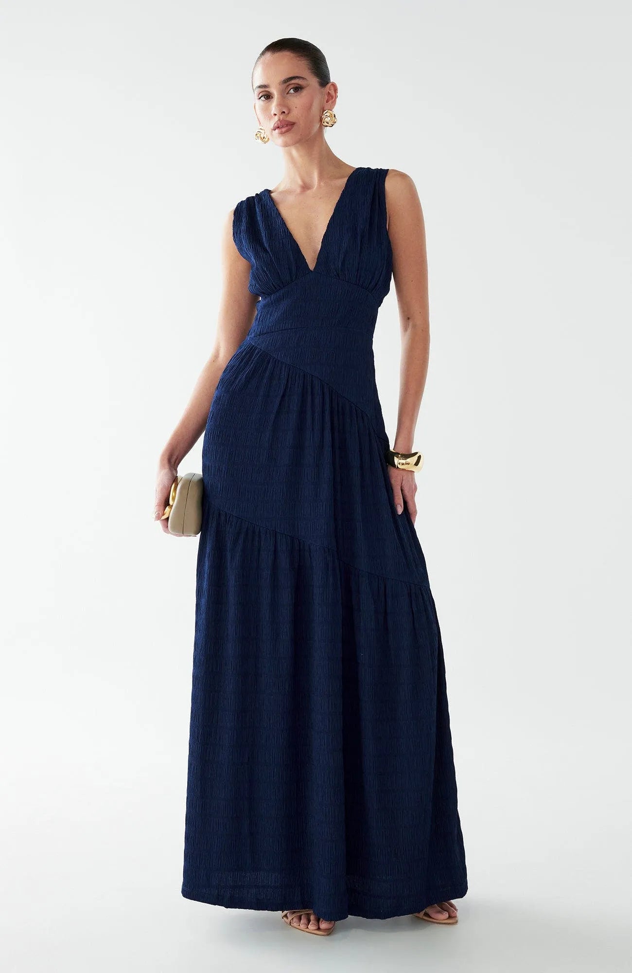 Elegant A-Line Deep-V Sleeveless Tiered-Skirt Floor-Length Formal Prom Dresses