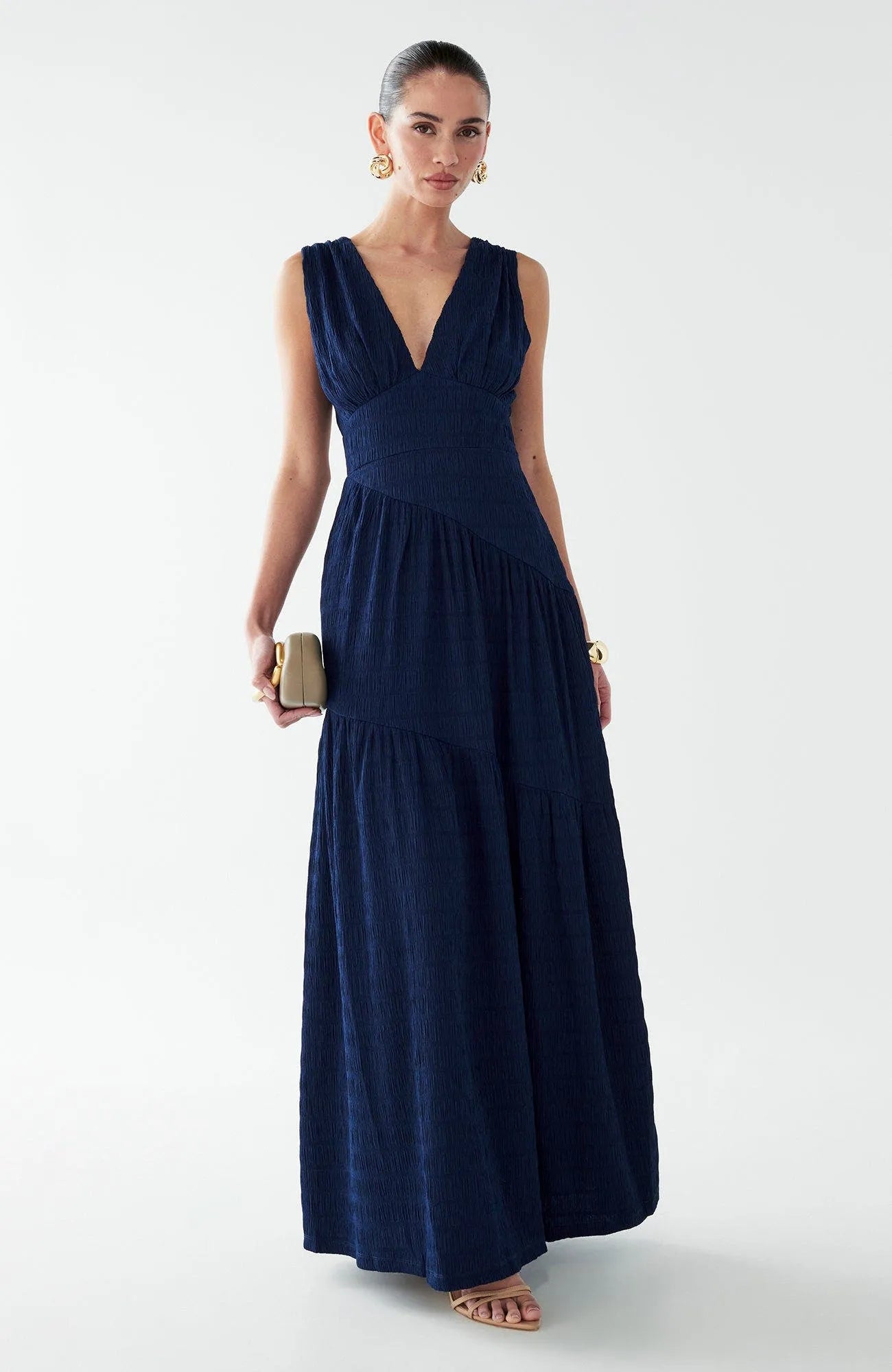 Elegant A-Line Deep-V Sleeveless Tiered-Skirt Floor-Length Formal Prom Dresses