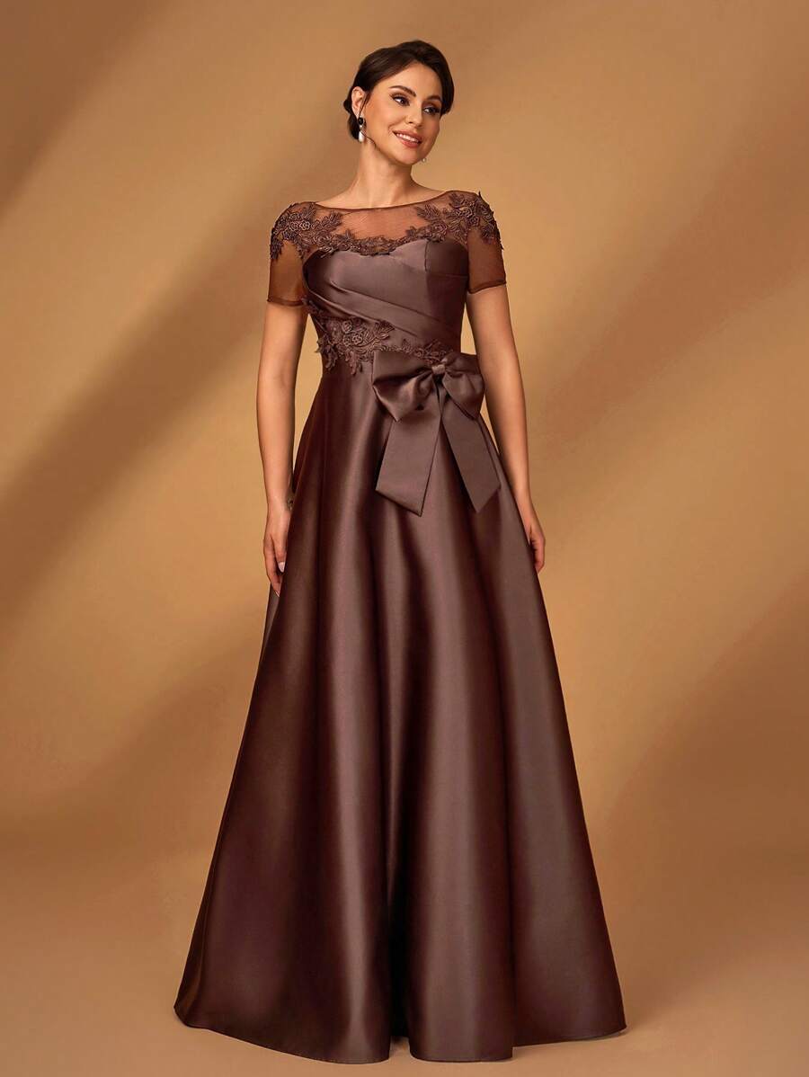 Elegant A-Line Illusion-Neck Cap-Sleeve Keyhole-Back Floor-Length Mother of the Bride Dresses