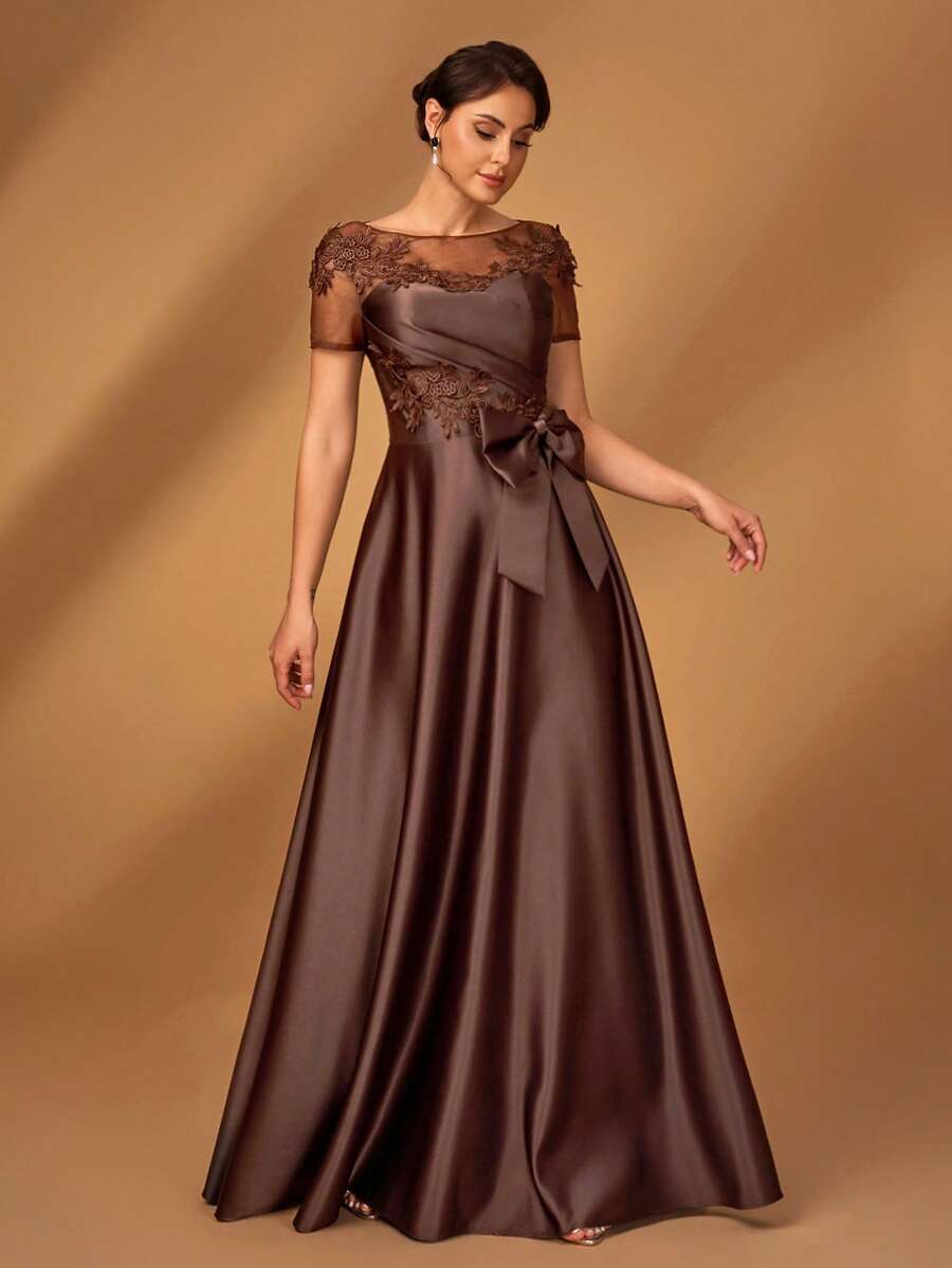 Elegant A-Line Illusion-Neck Cap-Sleeve Keyhole-Back Floor-Length Mother of the Bride Dresses