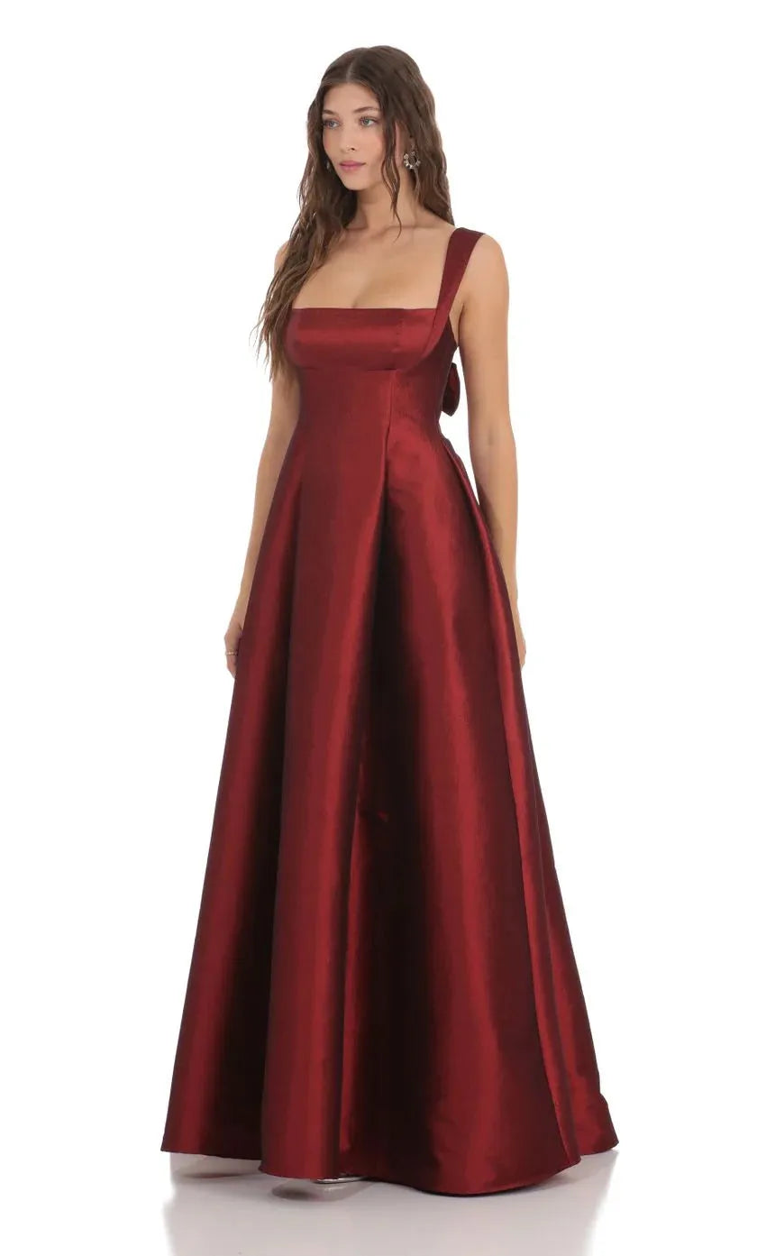 Elegant A-Line Square-Neck Wide-Strap Bow-Back Floor-Length Prom Dresses