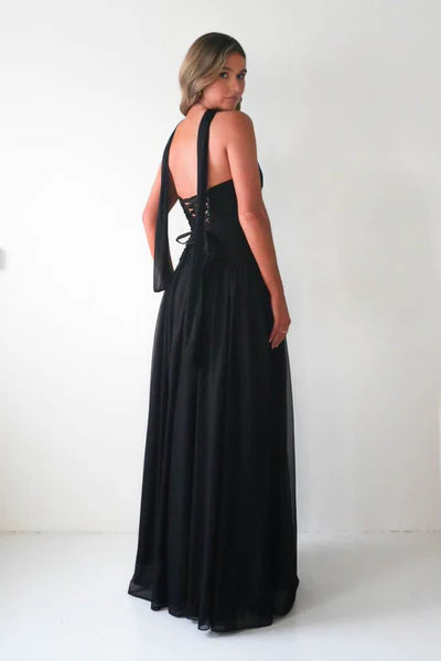 Elegant A-Line Sweetheart Halter-Neck Lace-Up-Back Floor-Length Formal Prom Dresses
