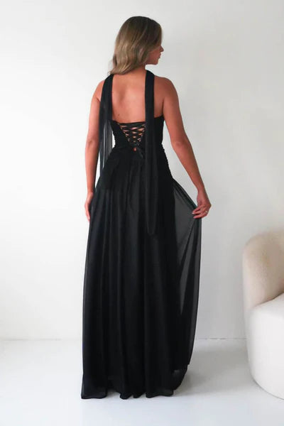 Elegant A-Line Sweetheart Halter-Neck Lace-Up-Back Floor-Length Formal Prom Dresses