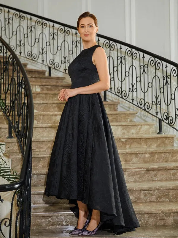 Elegant Ballgown Crew Neck Sleeveless Zip Back High-Low Length Mother Of The Bride Dresses