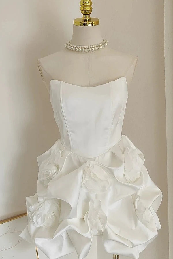 Elegant Ballgown Sweetheart Neck Strapless Zipper Back Short Homecoming Dresses