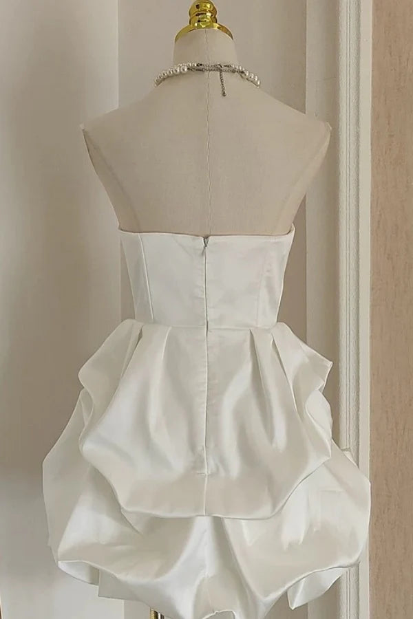 Elegant Ballgown Sweetheart Neck Strapless Zipper Back Short Homecoming Dresses