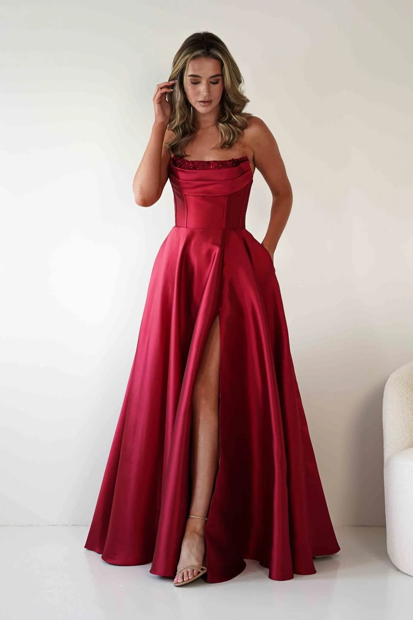 Elegant Ballgown Sweetheart Strapless Embellished-Bodice Lace-Up-Back Floor-Length Formal Prom Dresses