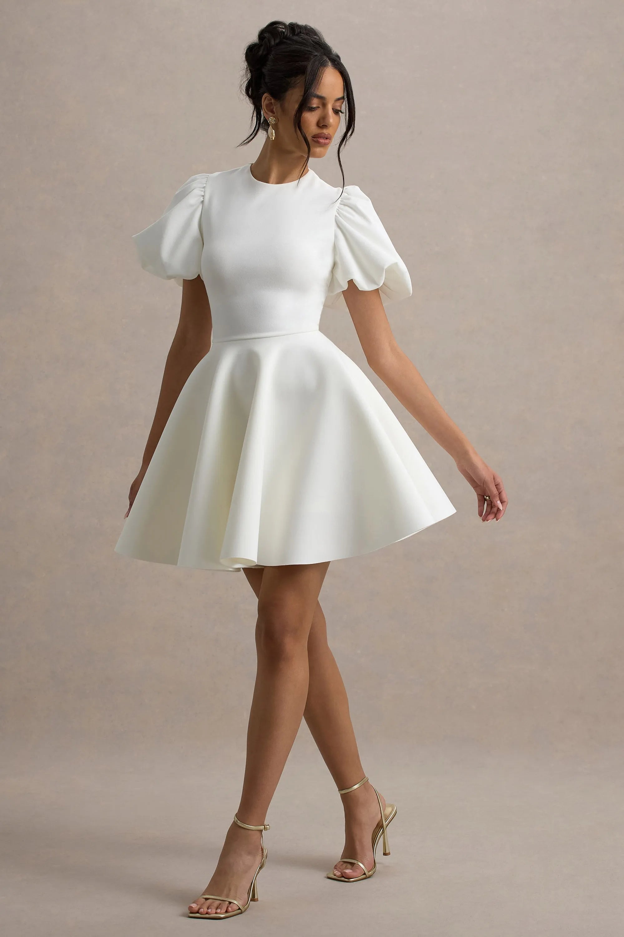 Elegant Fit-and-Flare Crew Neck Puff-Sleeve Keyhole Back Short Homecoming Dresses