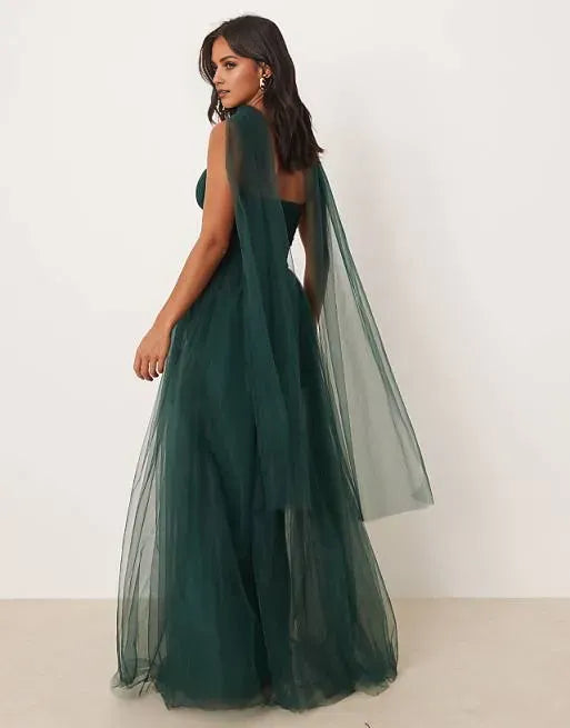 Elegant Green A-Line Scarf Neck Sleeveless Lace Tulle Cape-Overlay Back Zip Floor-Length Prom Dresses