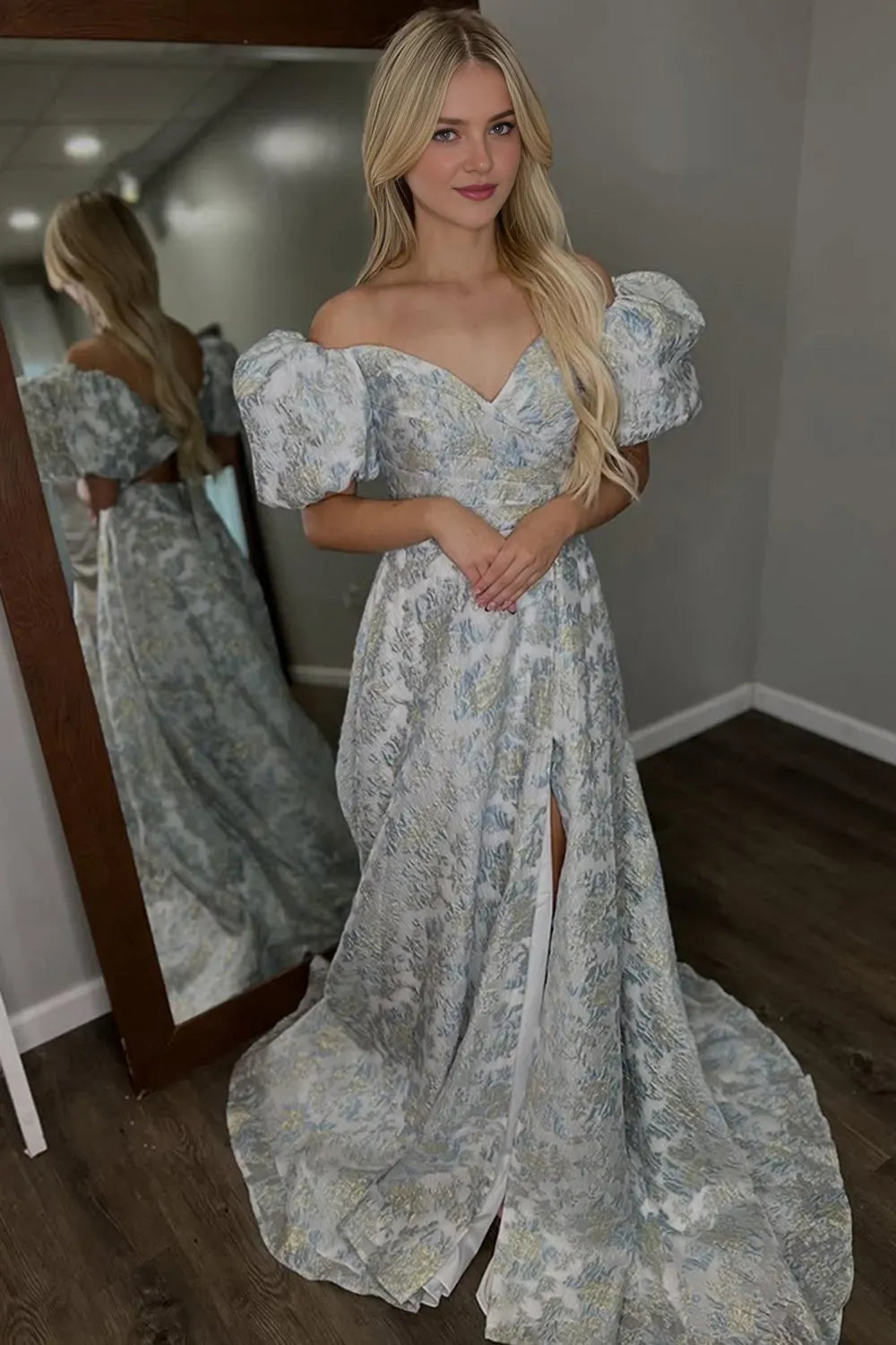 Elegant Grey Blue A Line Sweetheart Neck Puff Sleeve Floral Cut -Out Back Floor -Length Prom Dress Hot Sale