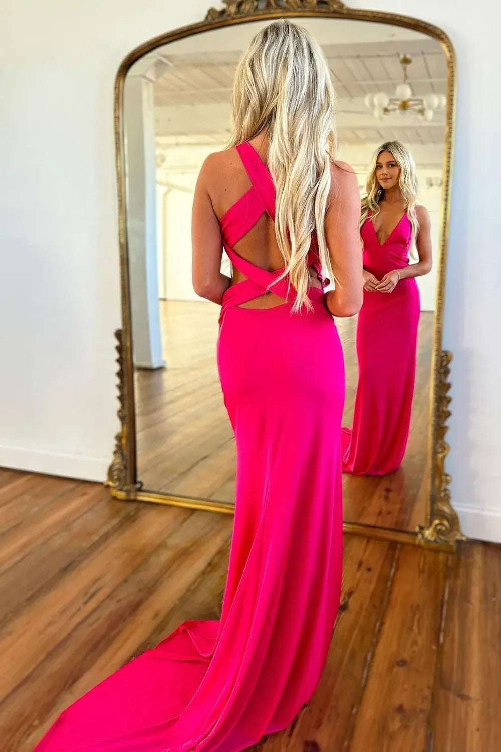 Elegant Hot Pink Mermaid V-Neck Sleevelsss Crisscross Back Floor-Length Prom Party Dress