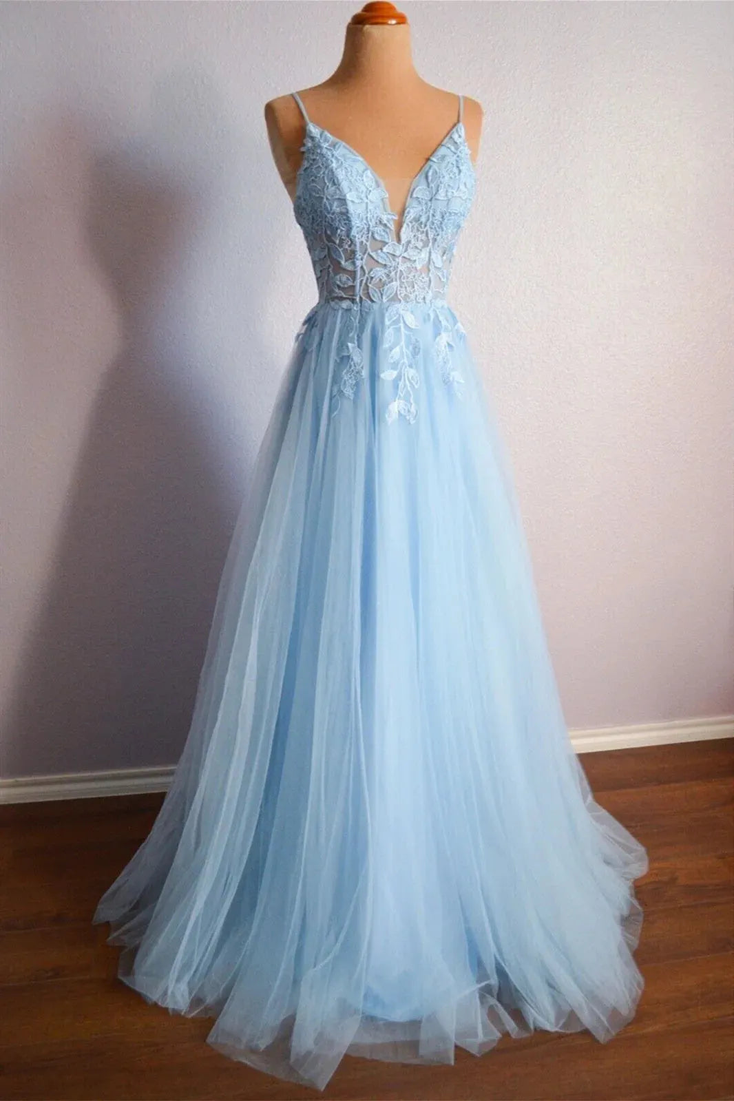 Elegant Light Blue A-line V- Neck Spaghetti-Strap Lace-Up Back Flora Lace Tulle Floor-Length  Prom Dress