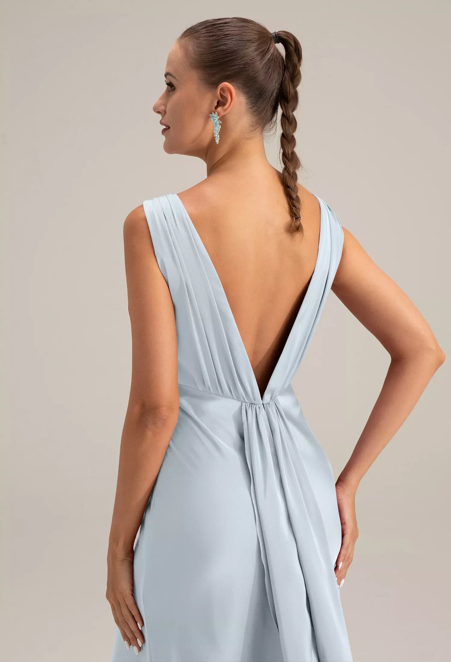 Elegant Mermaid Crew-Neck Sleeveless Low-Back Floor-Length Prom Dresses