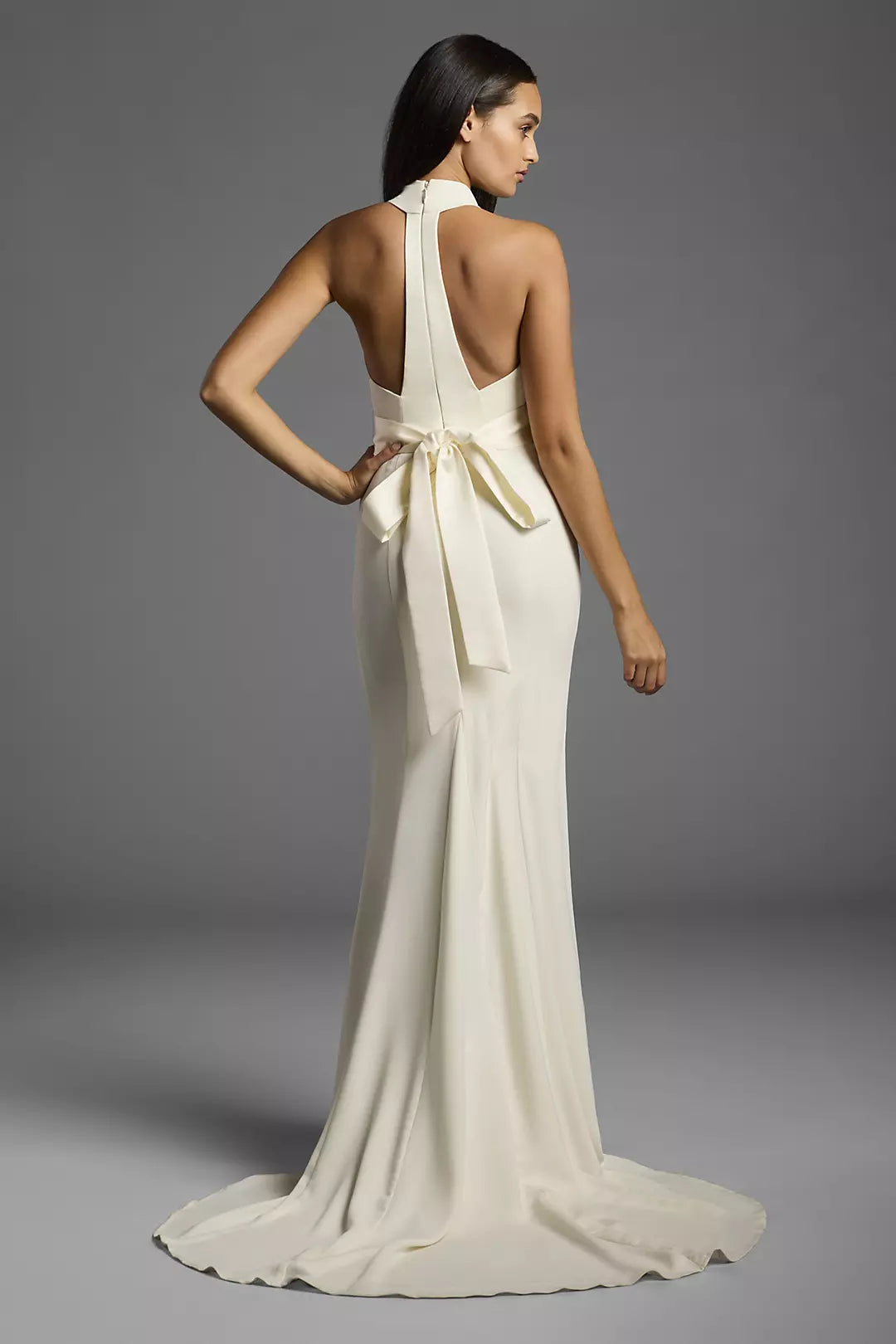 Elegant Mermaid Halter Neck Sleeveless Bow Back Floor-Length Wedding Dresses