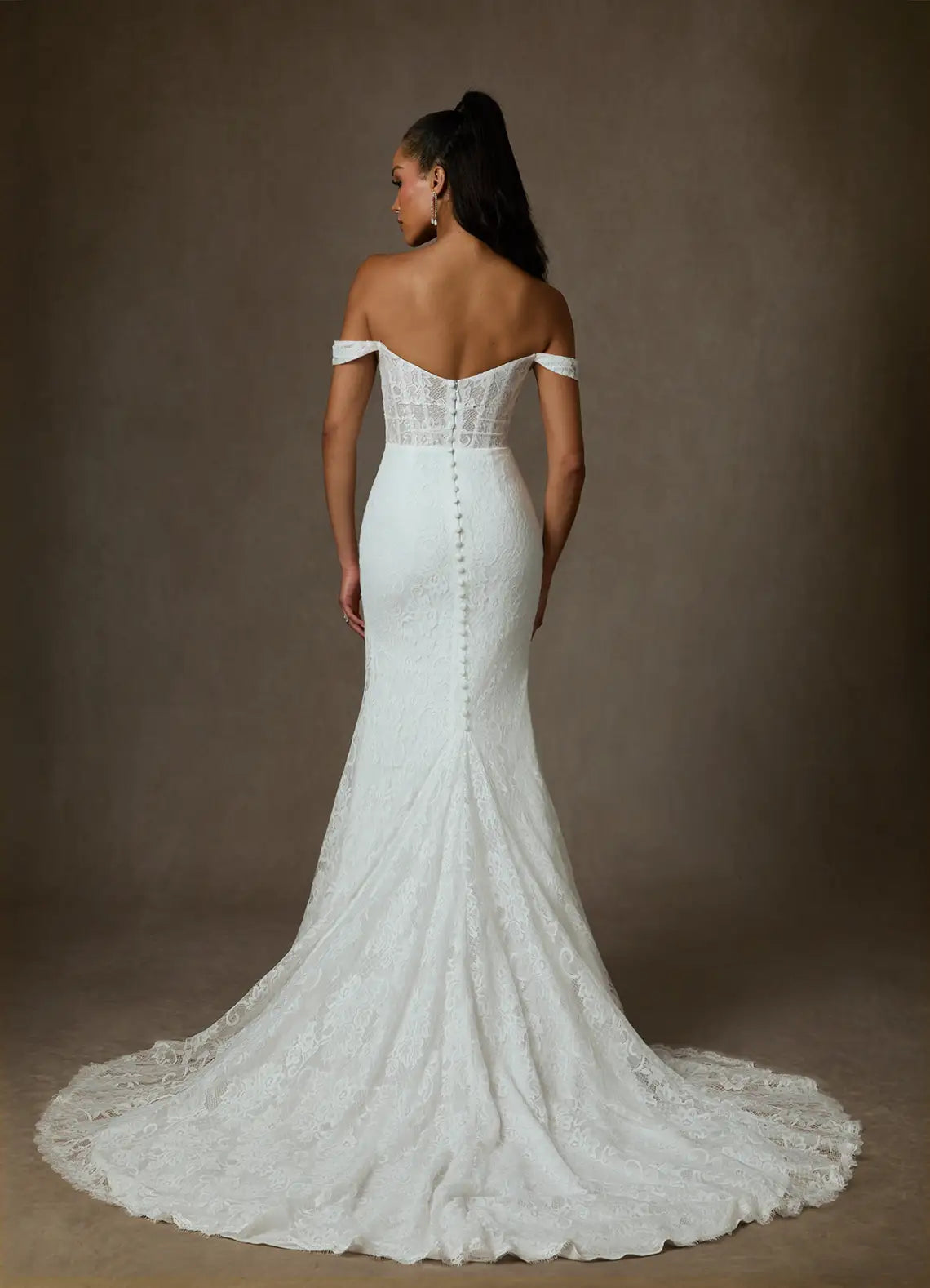 Elegant Mermaid Off-The-Shoulder Spaghetti Straps Button Back Pleated Wedding Dresses