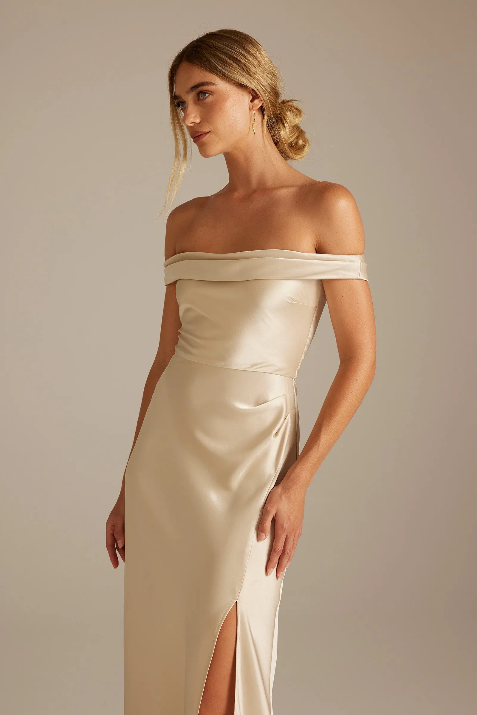 Elegant Mermaid Off-the-Shoulder Sleeveless Zipper-Back Floor-Length Bridesmaid Dresses