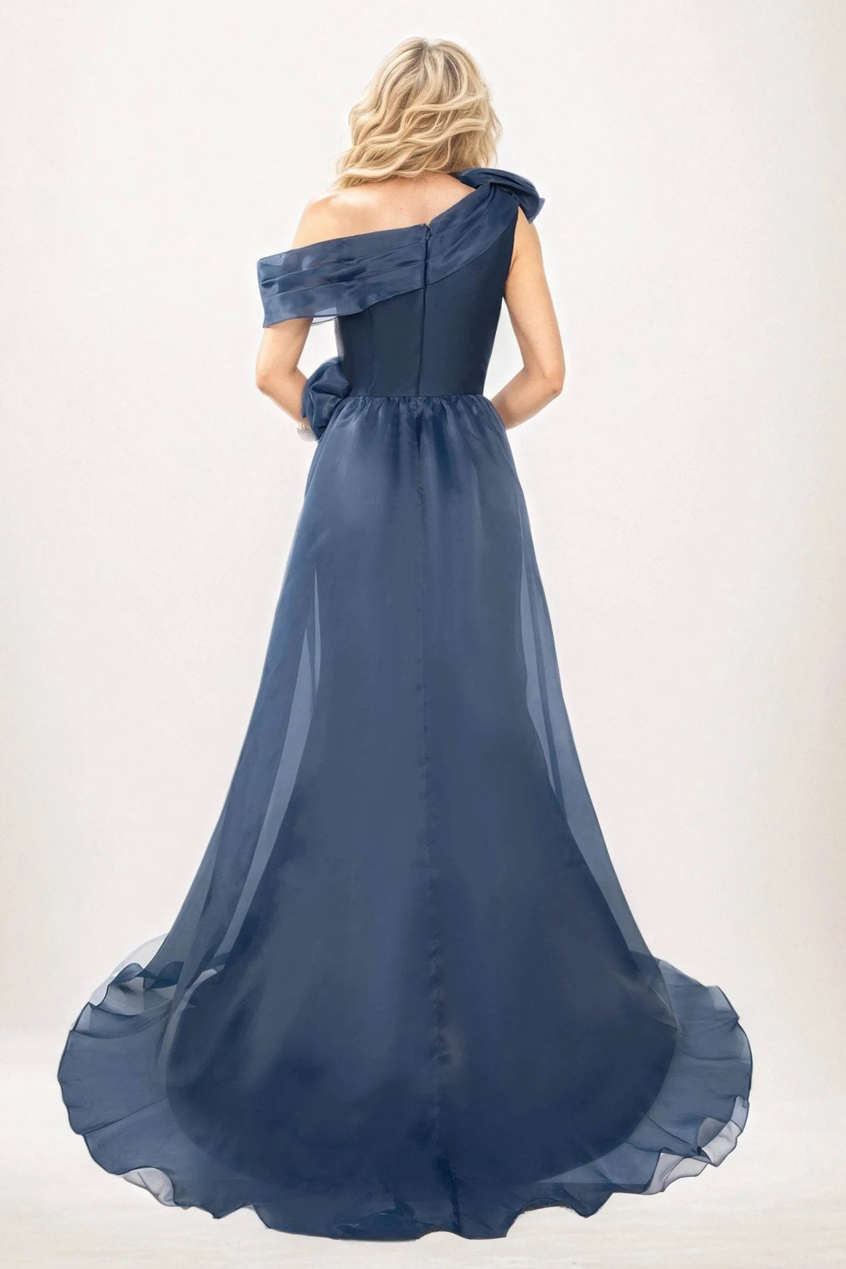 Elegant Mermaid Off-the-Shoulder Sleeveless Zipper Back Floor-Length Mother Of The Bride Dresses