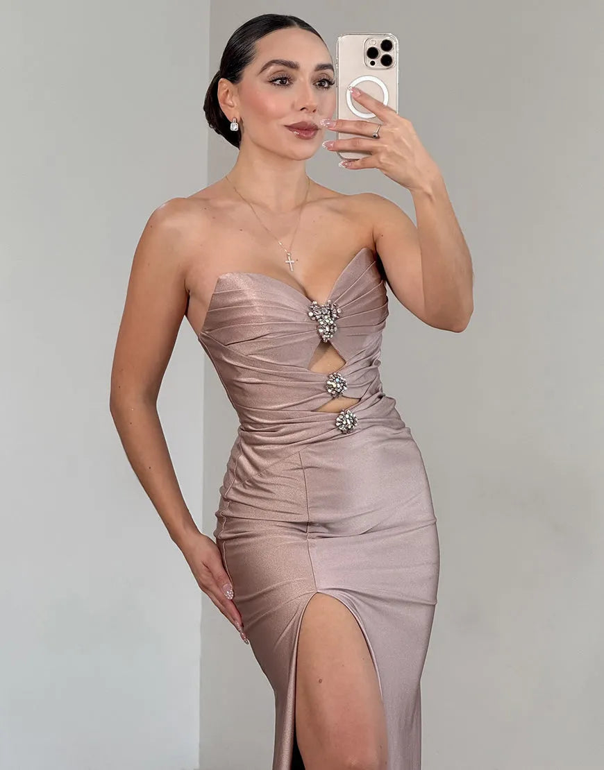 Elegant Mermaid Strapless Beaded-Cutout Floor-Length Prom Dress