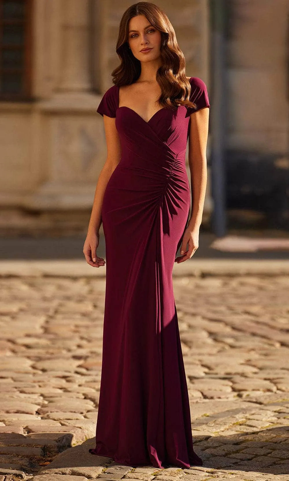 Elegant Mermaid Sweetheart Neck Short-Sleeve Open-Back Floor-Length Evening Dresses