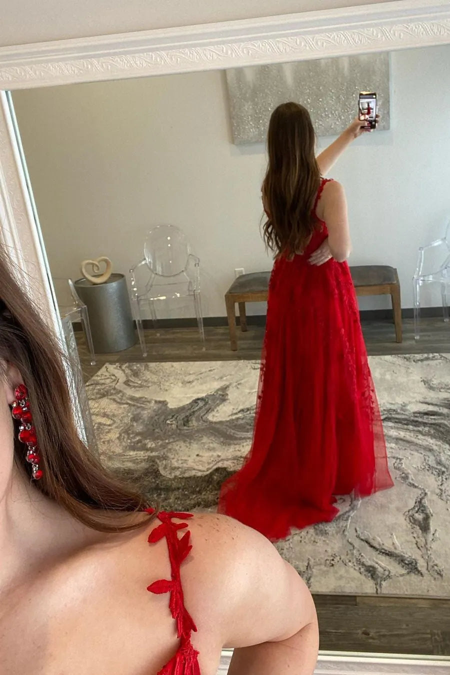 Elegant Red A-Line Sweetheart Spaghetti Strap Appliqued Tulle Back Zip High-Slit Floor-Length Prom Dress with Sheer Lace Bodice