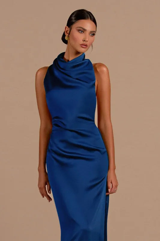 Elegant Sheath Halter Neck Sleeveless Cut-Out Back Floor-Length Formal Party Dresses