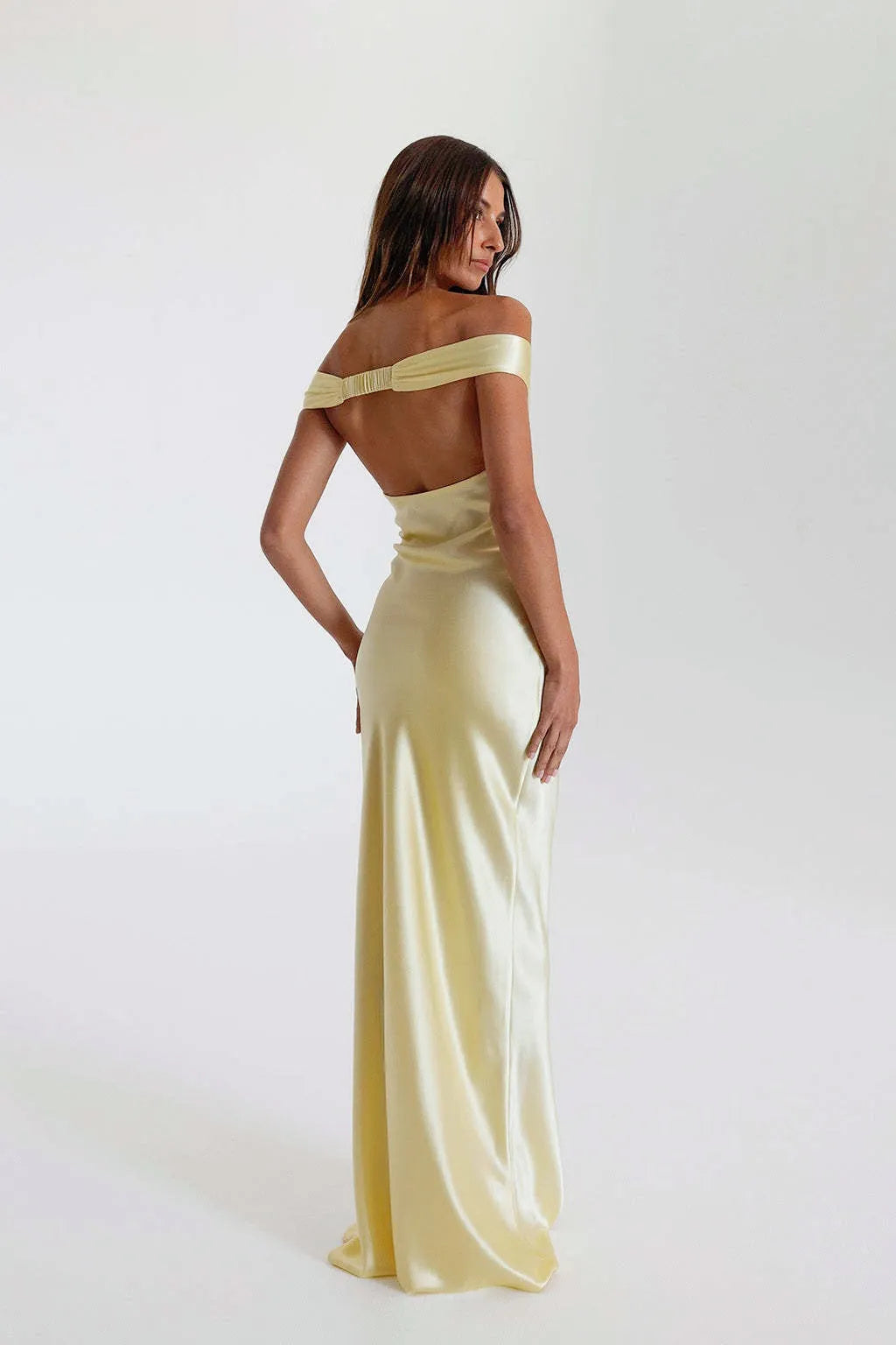 Elegant Sheath Off-the-Shoulder Sleeveless Open Back Floor-Length Formal Party Dresses