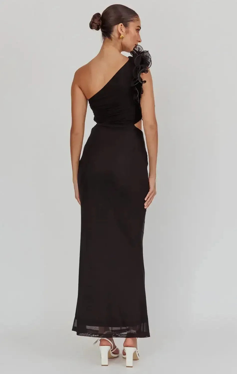 Elegant Sheath One-Shoulder Sleeveless Cutout Back Ruffled Floor-Length Formal Dresses
