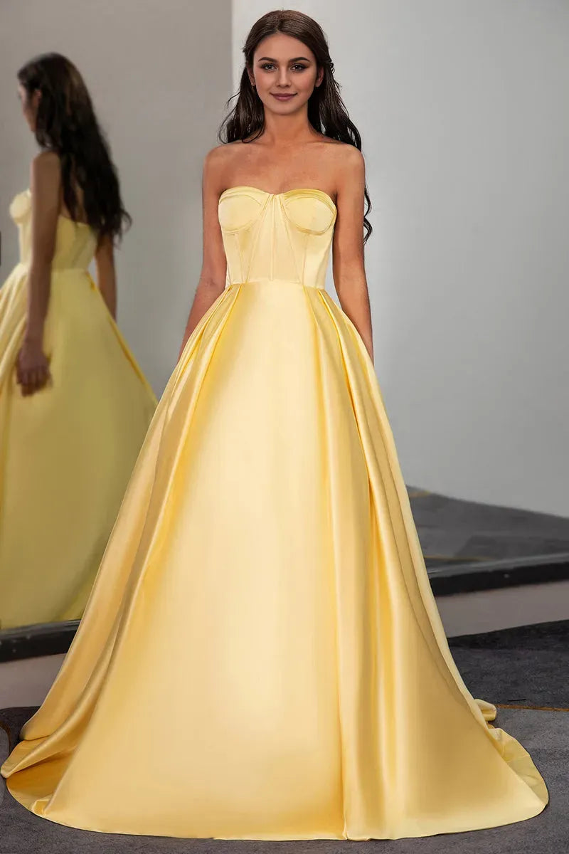 Elegant Yellow A-Line Sweetheart Neck Sleeveless Satin Back Zip Floor-Length Prom Dresses