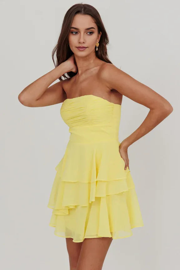 Fashionable A-Line Strapless Sleeveless Ruffle Back Zip Short-Mini Homecoming Dresses