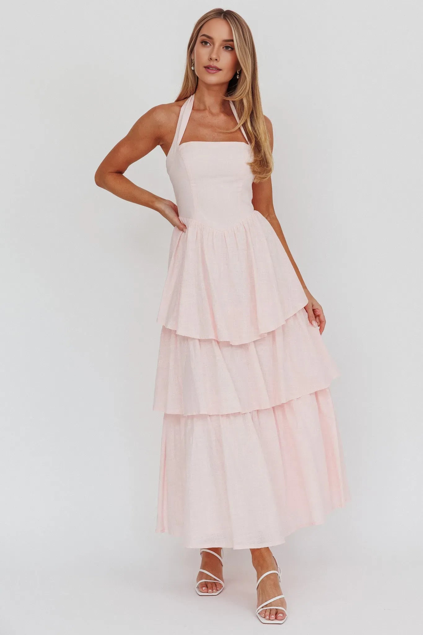 Fashionable Halter Neck Sleeveless Tiered Ruffle Back Zipper Ankle-Length Prom Dresses hot sale